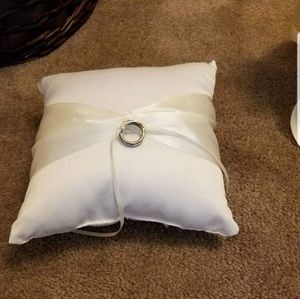 Ring pillow - Never used